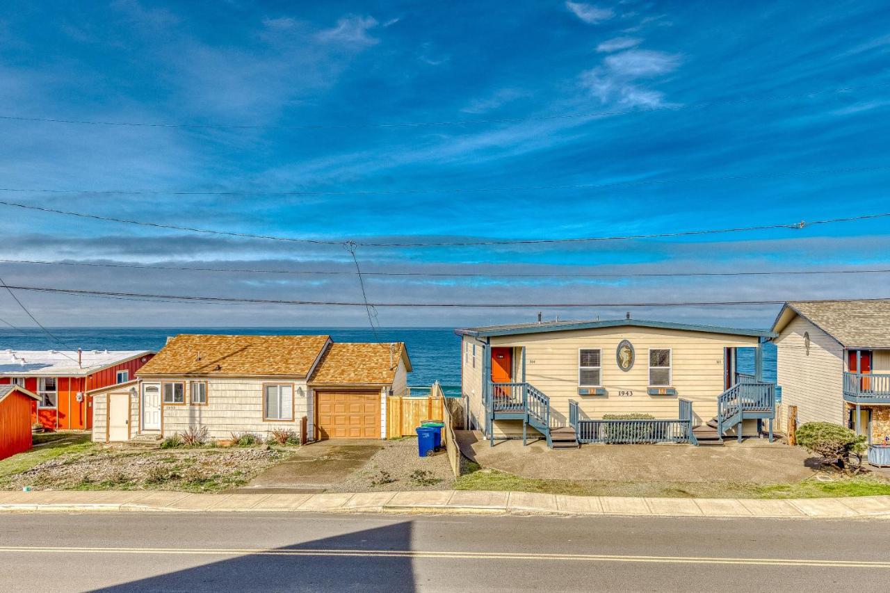A Slice Above Villa Lincoln City Exterior photo